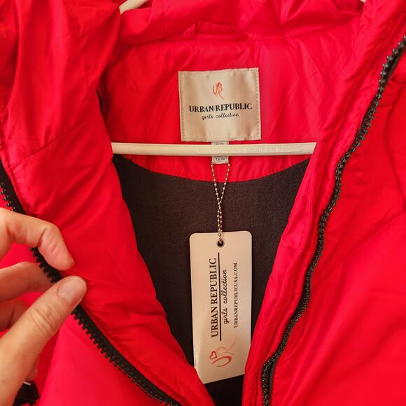 Urban Republic Girl's Red Quilted Hooded Puffer Winter Jacket Kid Size L / 14-16 - Picture 3 of 4